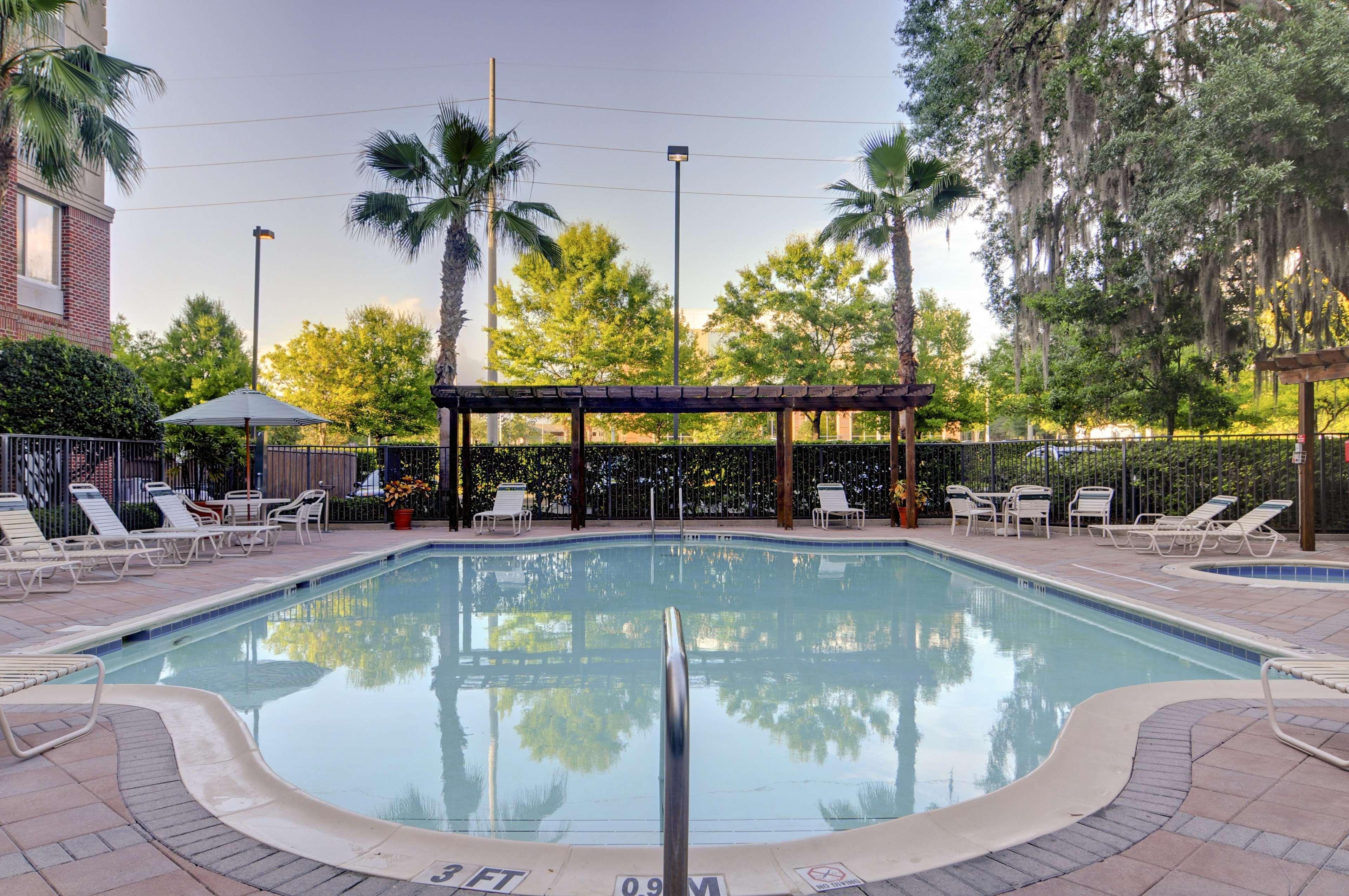 Hilton Garden Inn Tampa East Brandon Mango Exterior foto