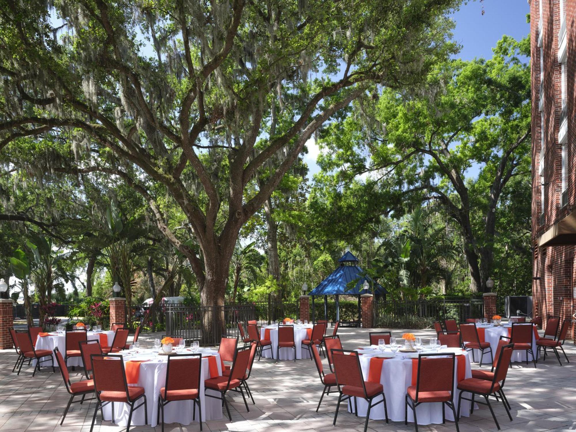 Hilton Garden Inn Tampa East Brandon Mango Exterior foto